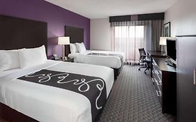 Bloom Hotel